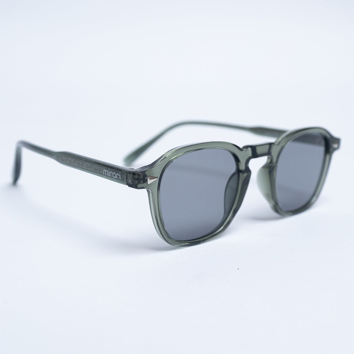 Óculos de Sol Black Velvet Verde